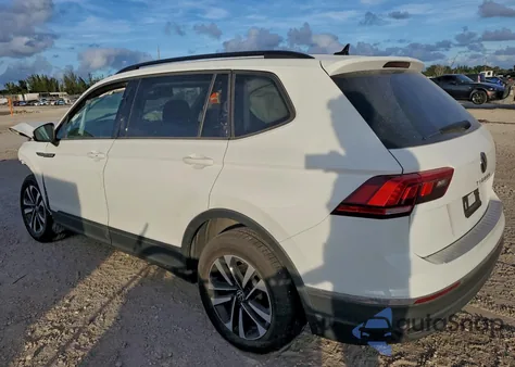 2024 Volkswagen Tiguan S z USA, uszkodzony, nr VIN 3VVRB7AX2RM057530